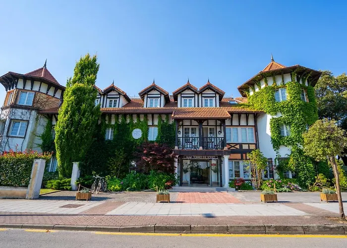 Hotel Torres De Somo