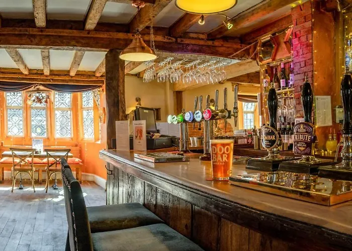 The White Swan Hotel Bar & Restaurant Henley-in-Arden