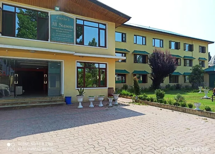 Hotel Curio'S All Seasons Srinagar 