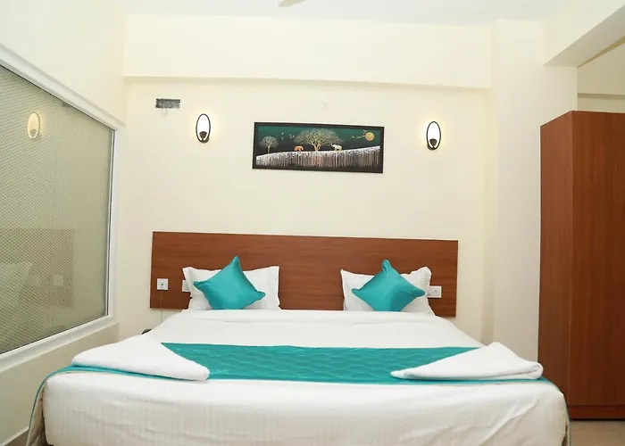 Hotel Royal Chola Kanchipuram