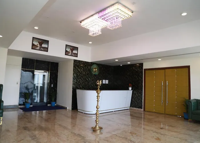 Hotel Royal Chola Kanchipuram