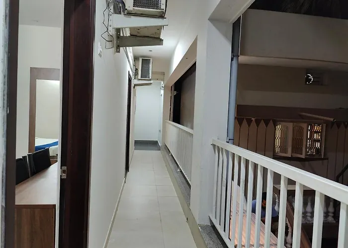The Jugglers Rest Hotel Mysore