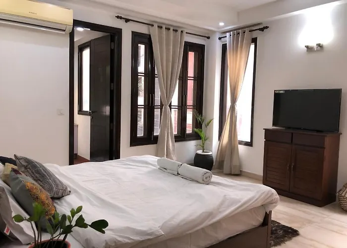 Avatar Living @Safdarjung Enclave Bed & Breakfast New Delhi
