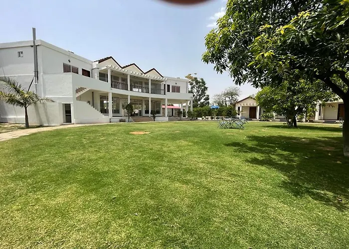 Las Cabanas Resort Pushkar