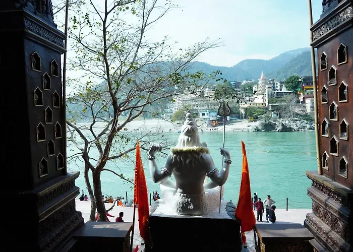 Vedic Dham Ganga Hotel Rishikesh