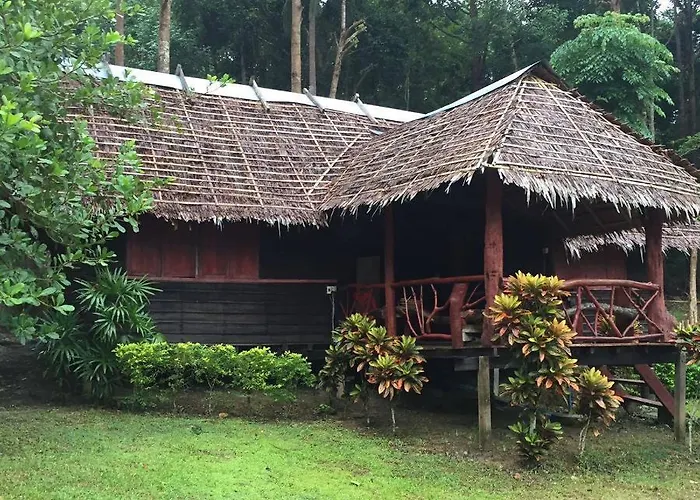 Paradise Lost Bungalows Ko Kradan