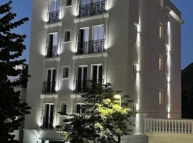 Ruby Palace Vlorë