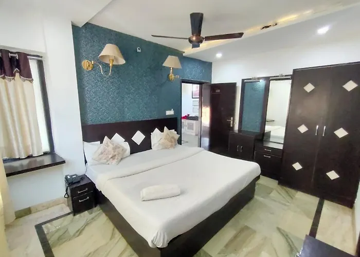 Hotel Laxman Resort By The Golden Taj Group &Hotels Agra 
