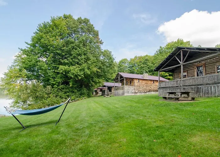 Mountain Lake Cottages Westmore