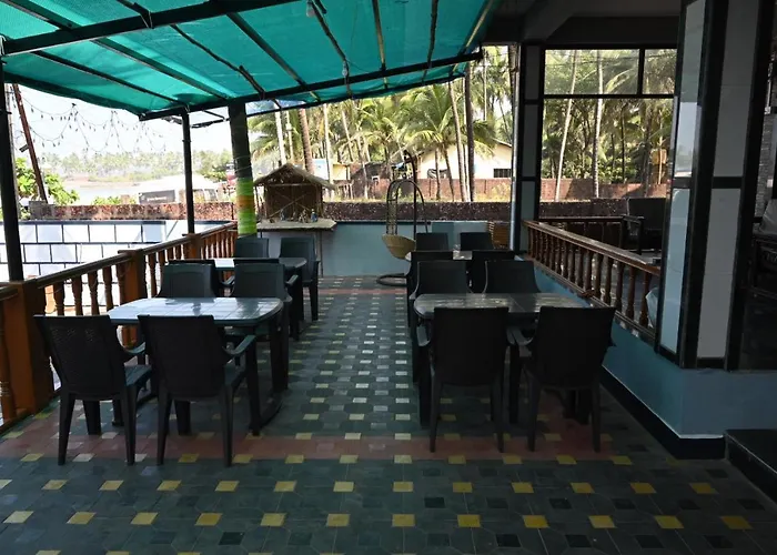Hotel Chivla Paradise Malvan