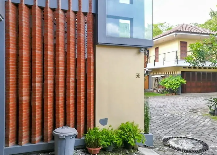 Griya Sakina Syariah Yogyakarta RedPartner Hotel Kejayan