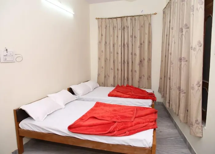 Hotel Yash Paradise 6 Min Distance From Dargah Ajmer