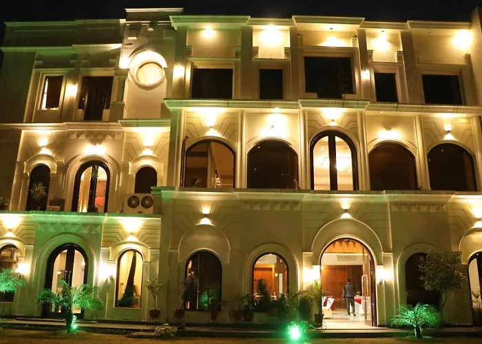 Hotel Pushap Palace Patiala