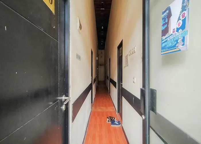 Swahouse Tanjung Priok Syariah RedPartner Hotel Jakarta
