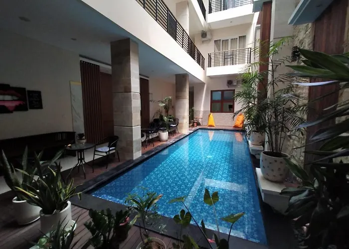 Ultimate Residence Bali Denpasar 