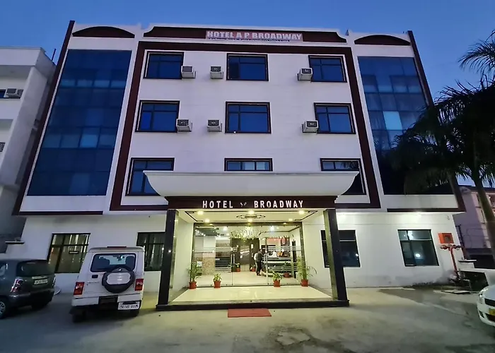 Hotel Broadway Katra By Geetanjali Group Of Hotels