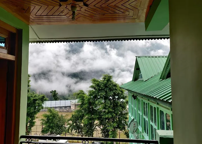 Hotel Mount Kailash Sangla