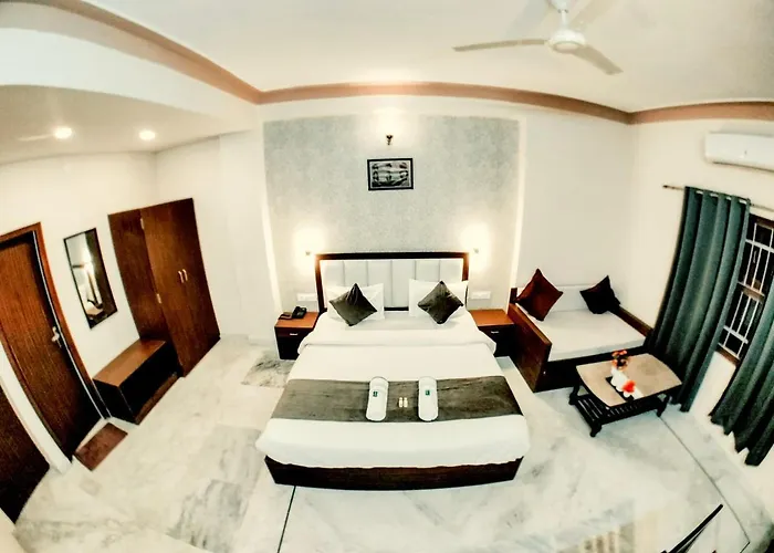Tripli Udaipur Hotel
