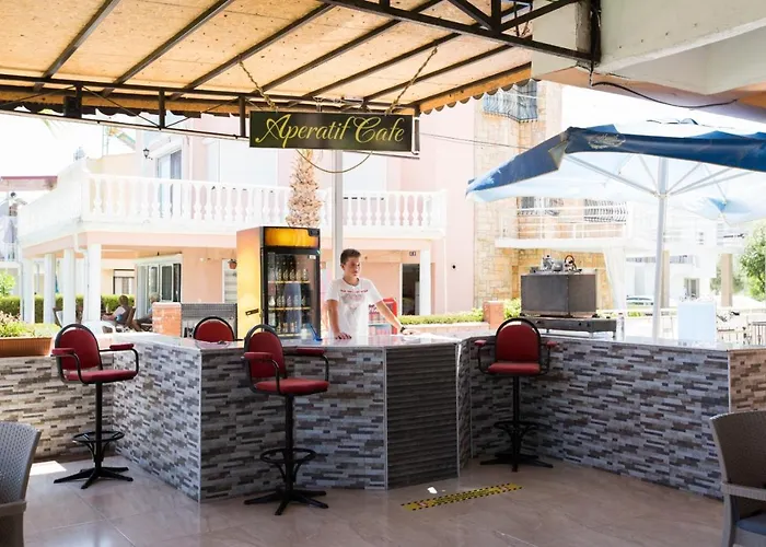 Holiday Hotel Kuşadası