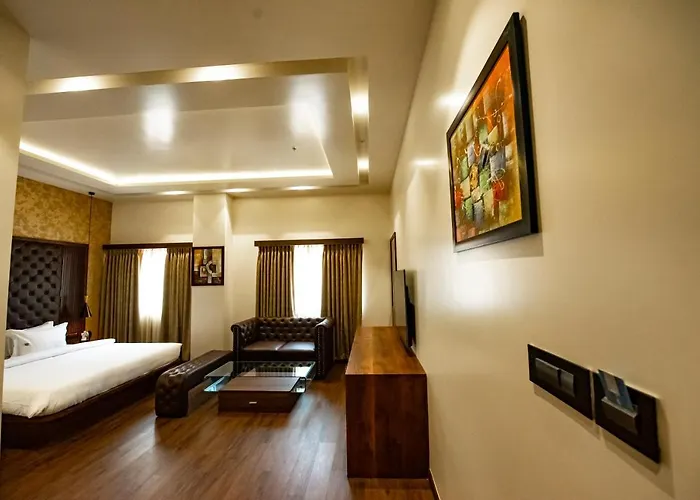 The Royal Palace Hotel 400703 Navi Mumbai