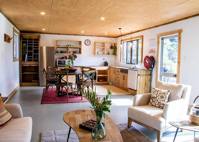 Parohe Island Retreat Hotel Auckland