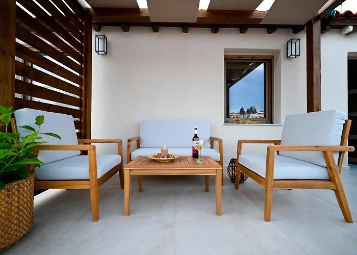 Eumorphia Studios & Apartments Skiathos Town