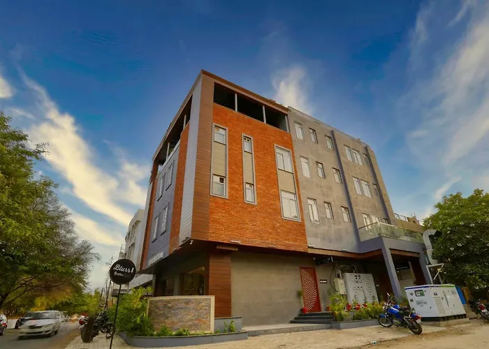 Hotel Aston Indore