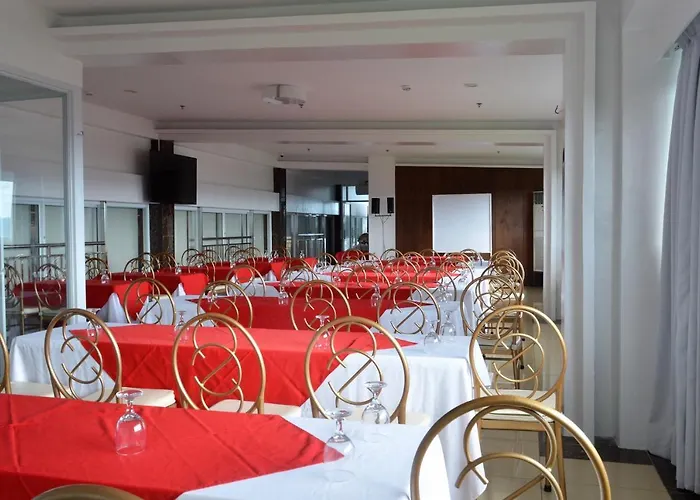 Carlosta Hotel Ormoc
