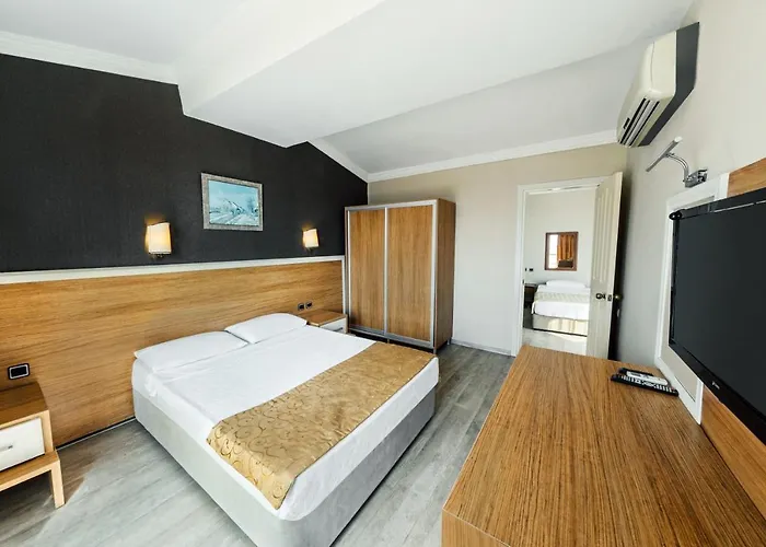 Afytos Oeren Park Mtk Otel