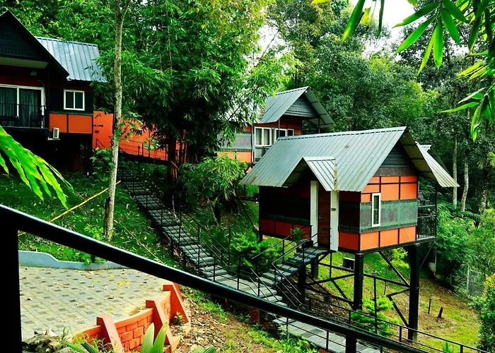Santhi Hill View Resort Munnar