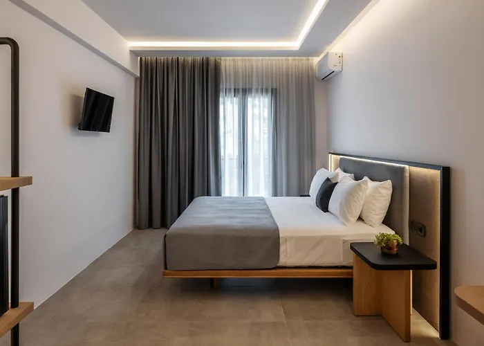 Chora Suites By Premium Key Skiathos-Stadt