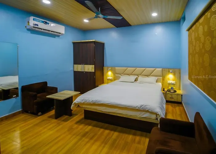 Hotel Manas Ac Rooms Ratlam