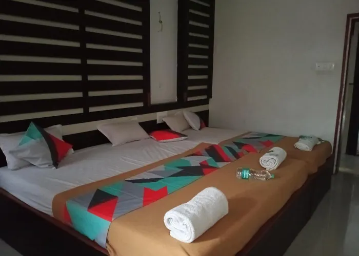 Malhar Palace Hotel Shirdi