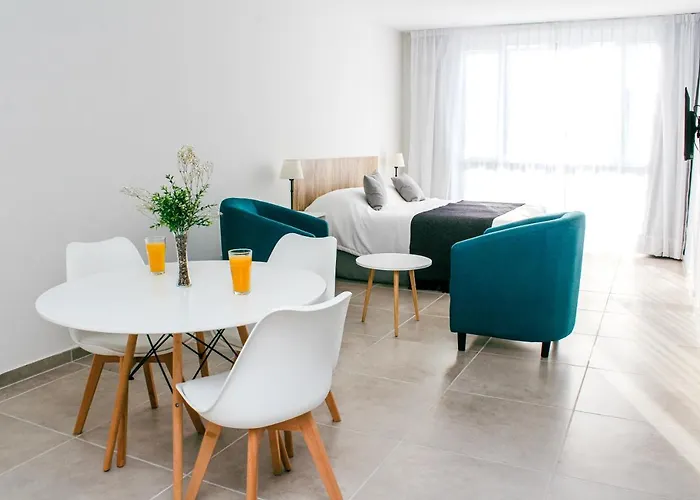Ramada Residences by Wyndham Puerto Madryn CQ Mitre