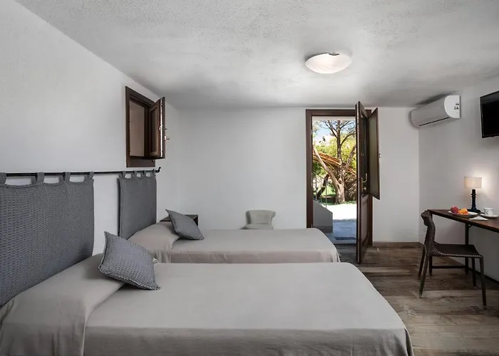 Il Mirto Bed & Breakfast Baja Sardinia