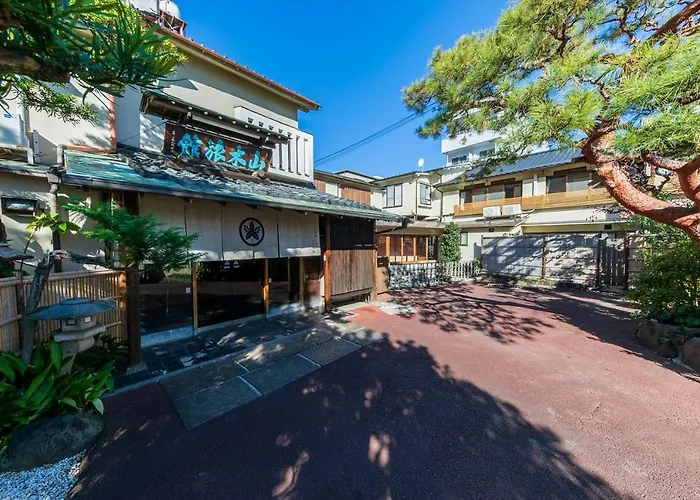 Atami Onsen Yamaki Ryokan