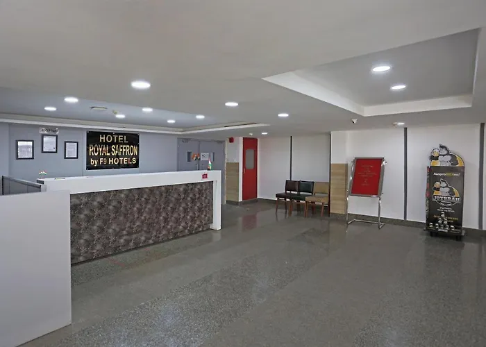 Hotel Royal Saffron By F9 Hotels New Delhi