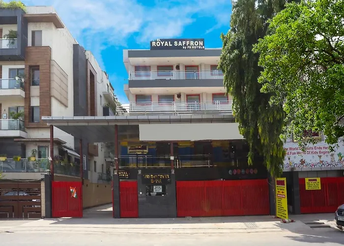 Hotel Royal Saffron By F9 Hotels New Delhi