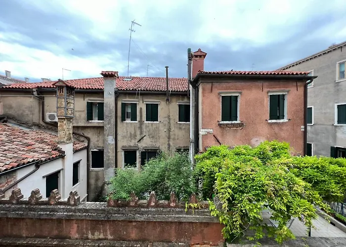Venice Inn