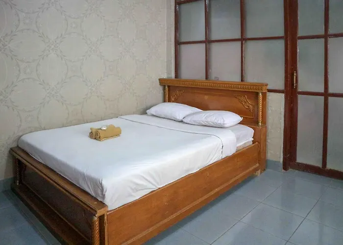 Monjali Inn RedPartner near Tugu Yogyakarta