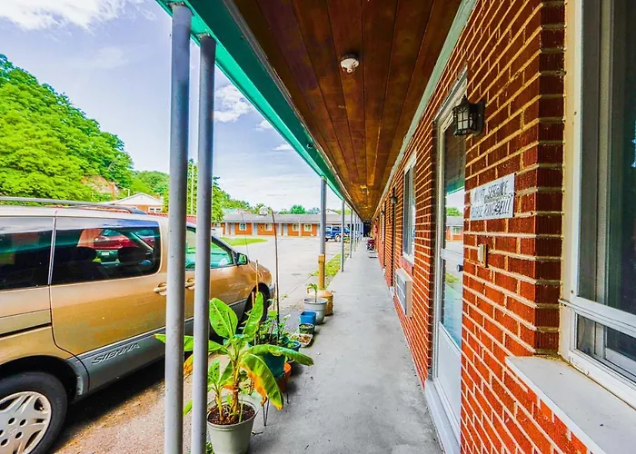 Travelers Inn By Oyo Beaver, Hwy 19