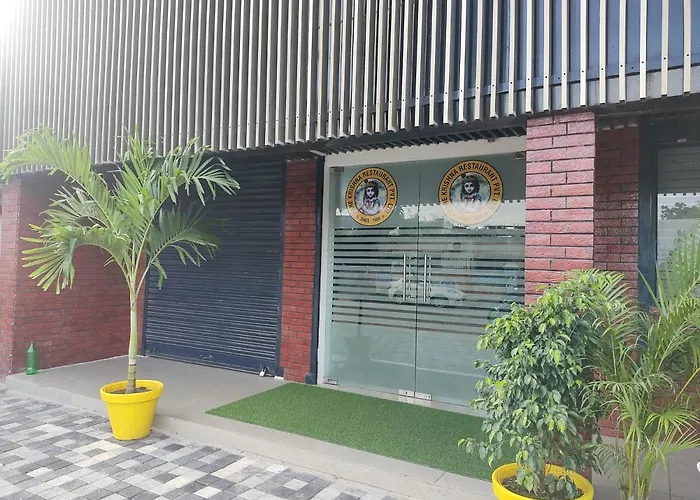 Harekrishna Hotel & Restaurant Bhubaneswar