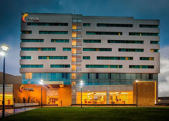 Hotel OPUS GRAND Toluca Aeropuerto