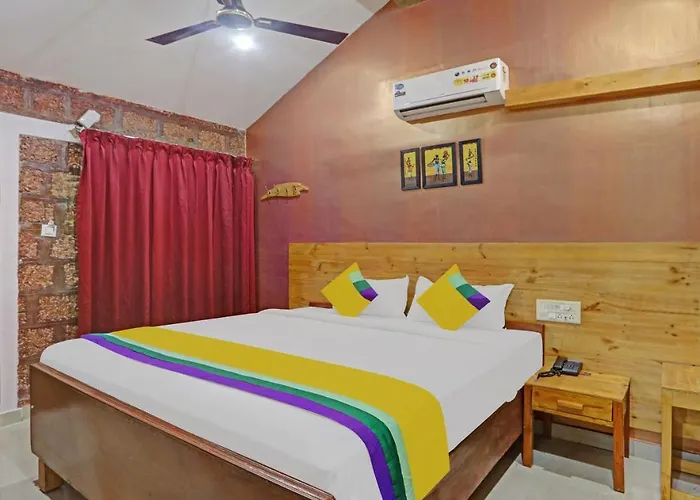 Itsy Hotels Kings L Den Homestay Mysore