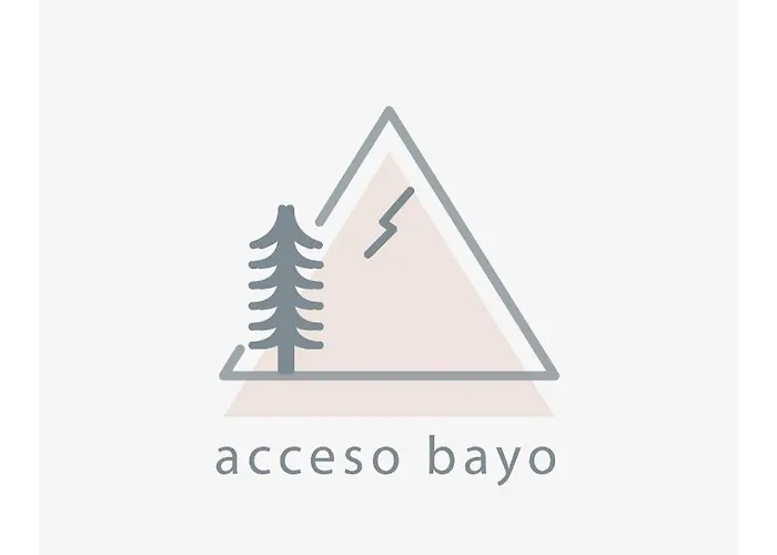 Hotel Acceso Bayo - ubicada en el acceso al cerro bayo 3km del centro Villa La Angostura