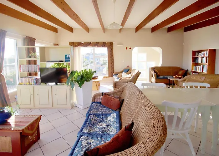 Ocean House Holiday Accommodation Langebaan