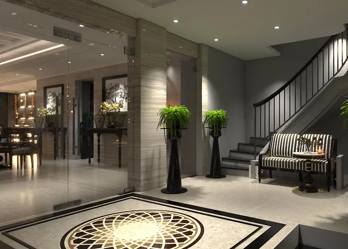 Aviary Hanoi Hotel & Travel