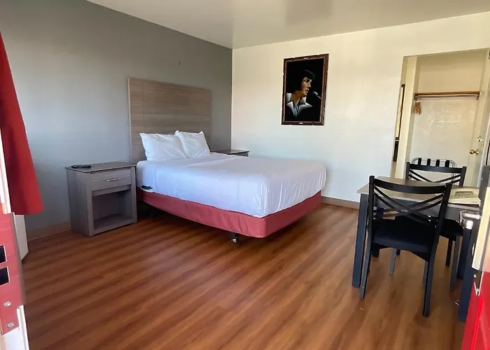 Kalama Hotel