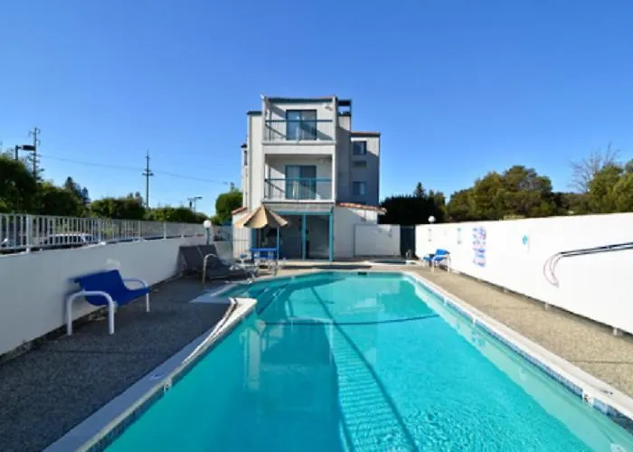 America'S Best Value Inn Of Novato