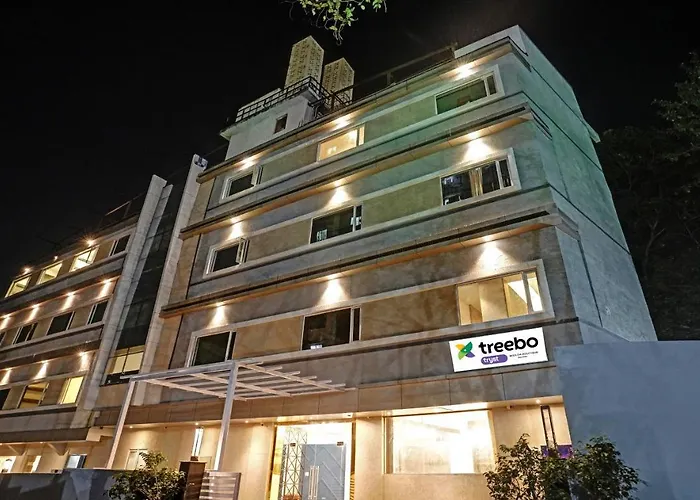 Treebo Premium Widlor Boutique With Swimming Pool Hotel Mumbai